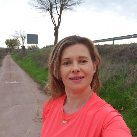 Femme cougar cherche des puceaux à initier au sexe a bordeaux