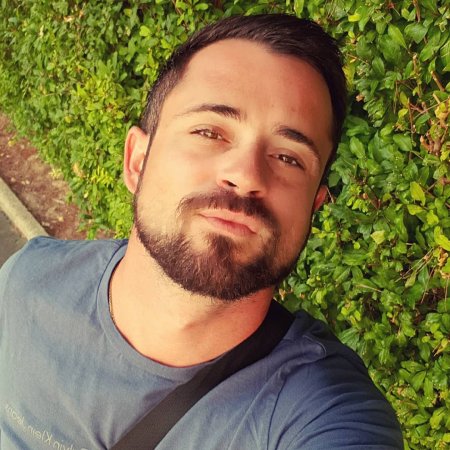 azrhfuughjjhijhfygg6041