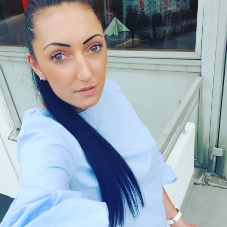 dominiquedominique85