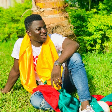 layemateninambassadeurcamara