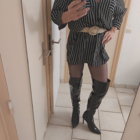 crossdresser74