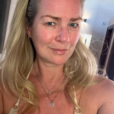 annesoophiehubert841