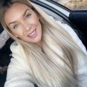 laurawathelet924679
