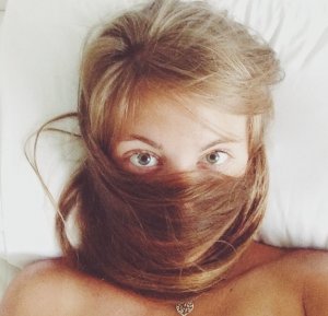 Photos de c.a.r.o.l.e