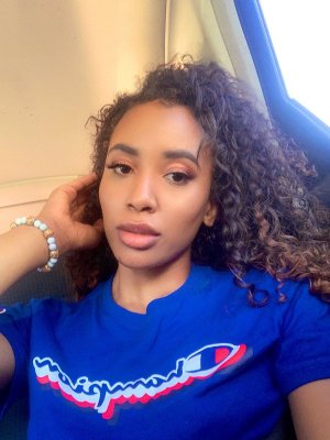 Photos de maevahotnow22