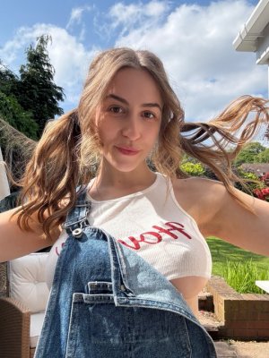 Photos de laurra_benet610